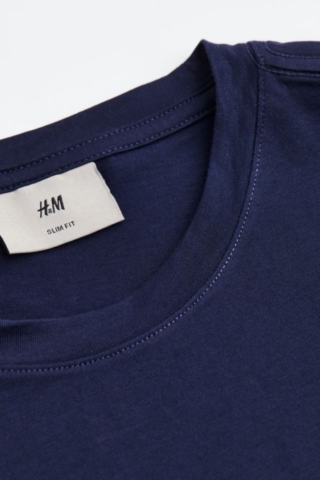 3 مدل تیشرت یقه گرد برند H&M سوئد