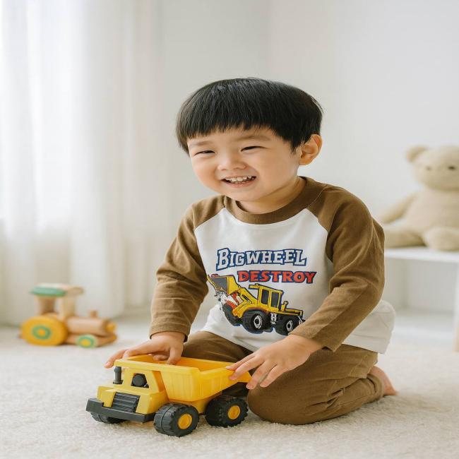 ست بلوز و شلوار کودک وارداتی طرح لودر 