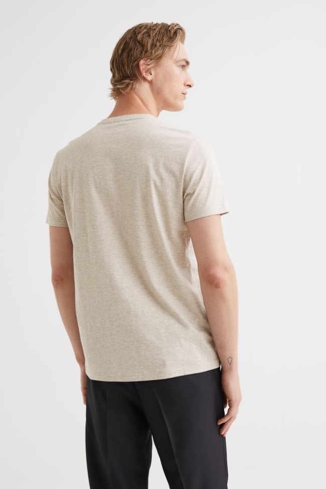 3 مدل تیشرت یقه گرد برند H&M سوئد 